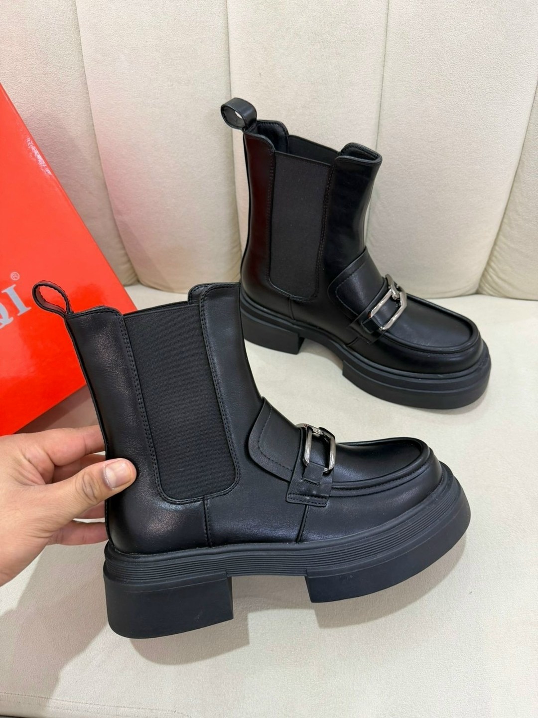 женские ботинки,,модная женская ,женская ,модная