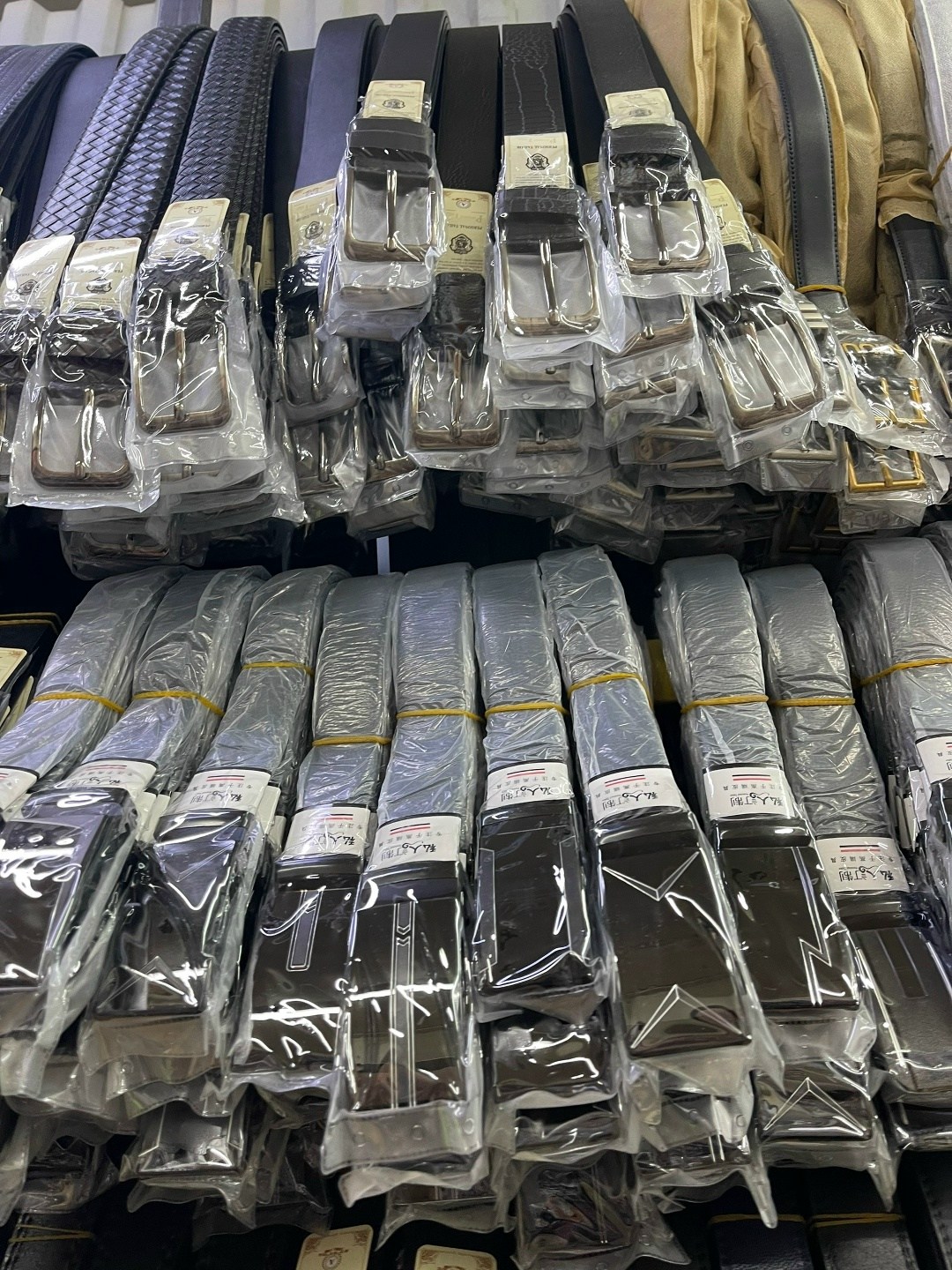 пряжка для ремней,фурнитура для ремней,металлическая пряжка,ремень с металлической пряжкой