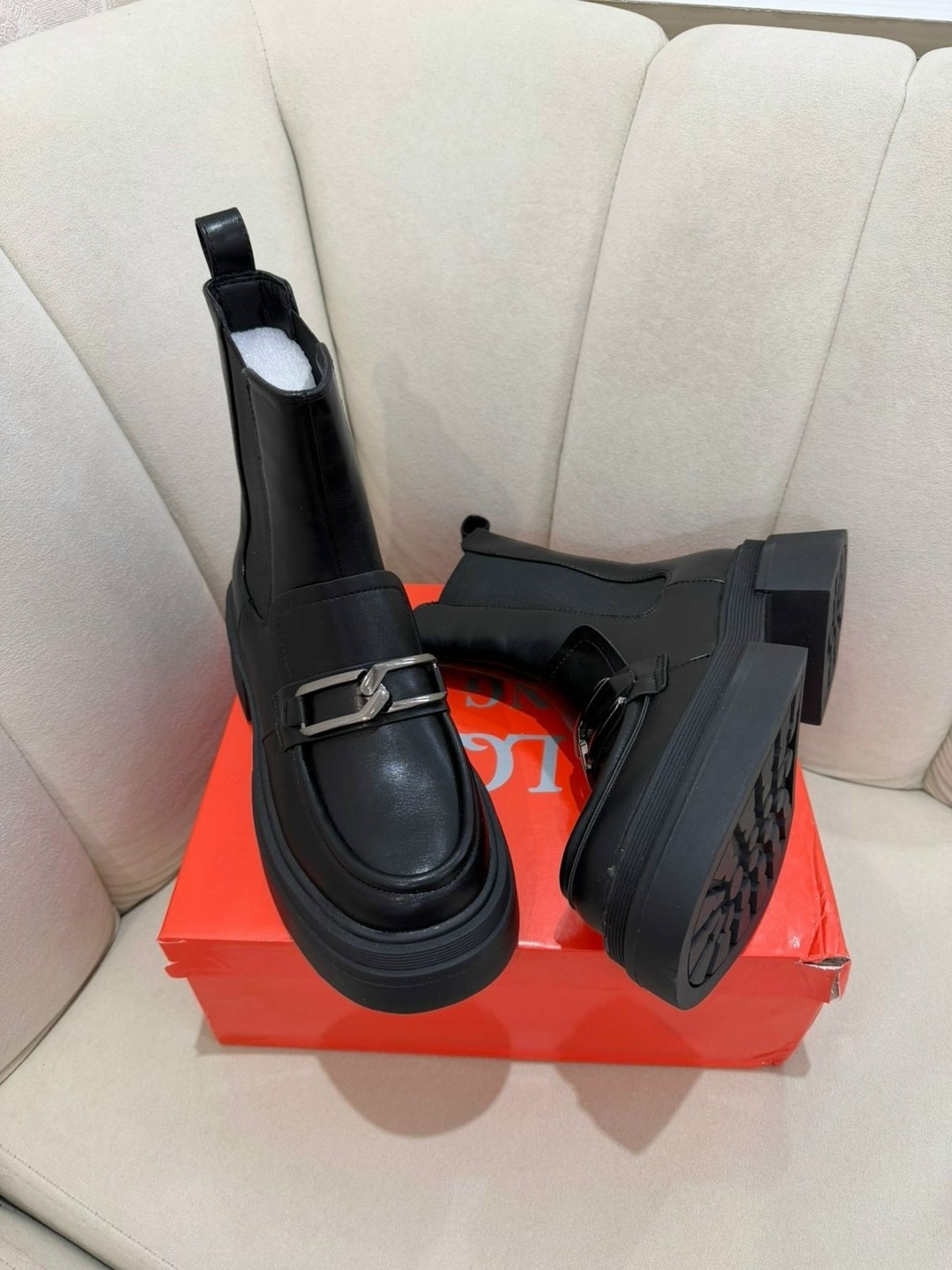 женские ботинки,,модная женская ,женская ,модная