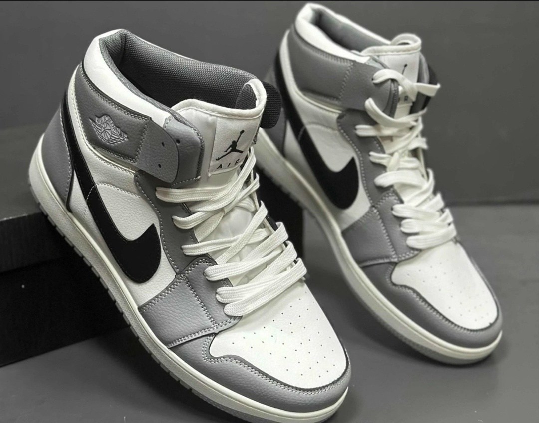 air jordan 1 mid light smoke grey,nike air jordan 1 mid smoke grey light,кроссовки nike air jordan retro 1,nike air jordan 1 mid,nike air jordan 1