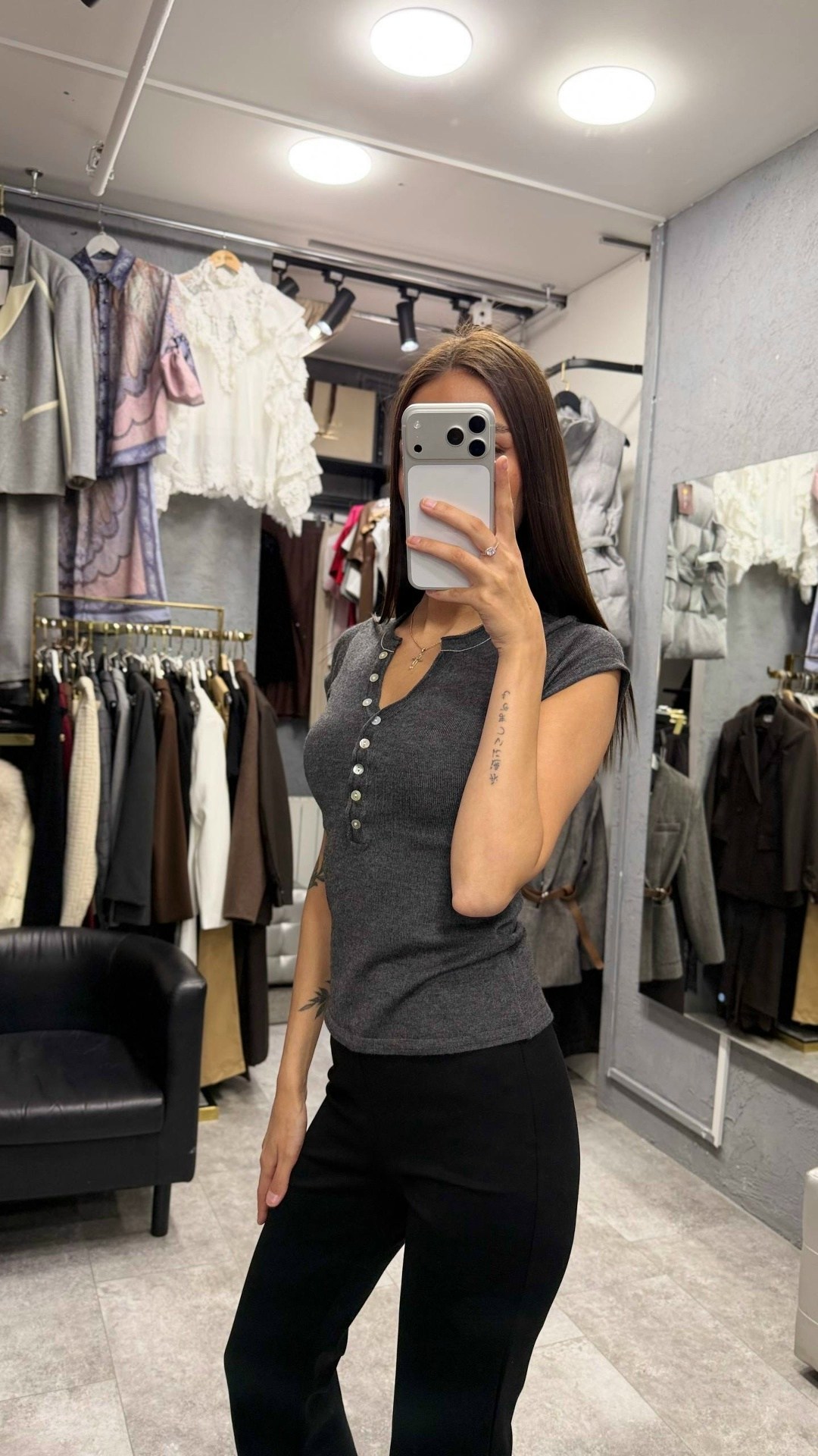 kadın siyah yüksek bel ispanyol paça slim fit pantolon,черные брюки клеш,женские стрейчевые джинсы клёш,стильные женские брюки клеш