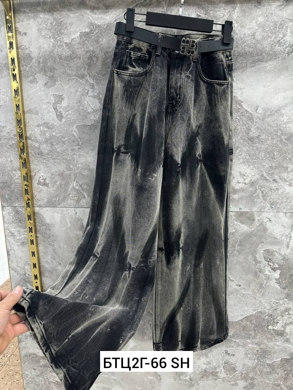 широкие джинсы,модные джинсы,женские джинсы,одежда джинсы,женские джинсы широкие