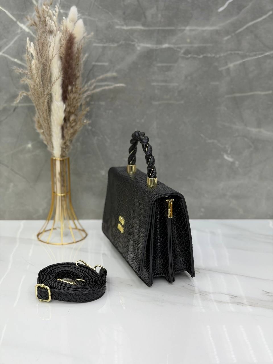 сумки,сумка,сумка из кожи питона,классическая сумка,сумка женская из натуральной кожи питона