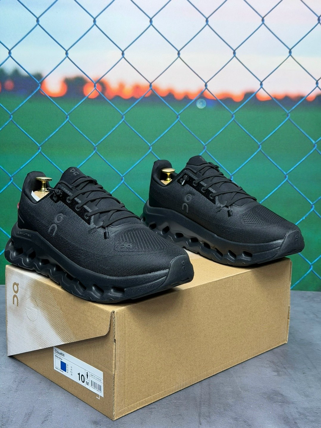 кроссовки,черные кроссовки,кроссовки cпортивные,мужские кроссовки,оригинальные кроссовки