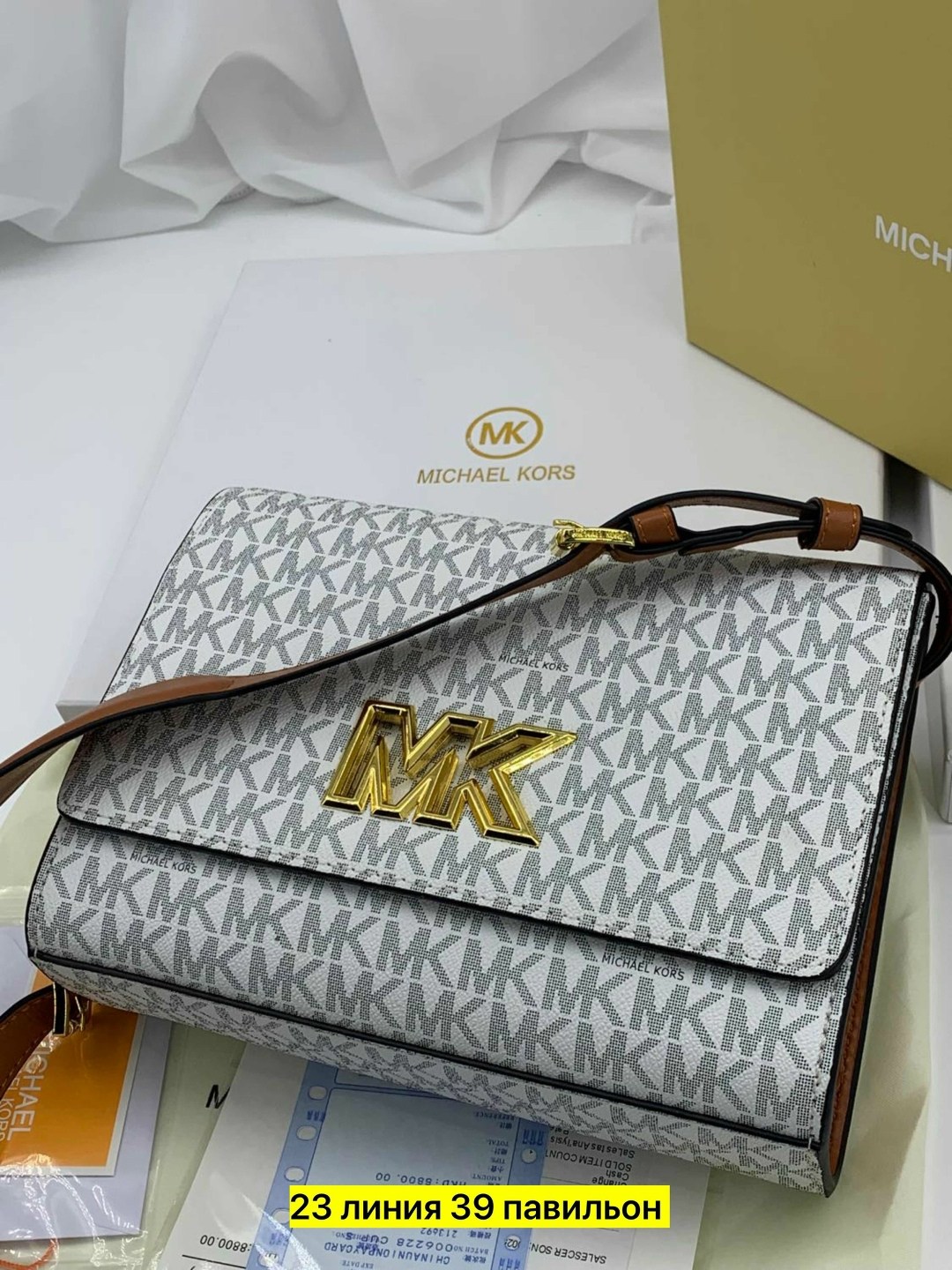 michael kors сумка,сумка через плечо michael kors,женская cумка michael kors,michael kors сумка на плечо,michael kors сумка на плечо кросс-боди