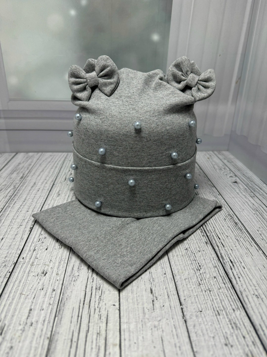 комплект шапок,шапка и снуд для детей,шапка снуд для девочки,шапка и снуд для девочки в горошек,комплект шапка снуд