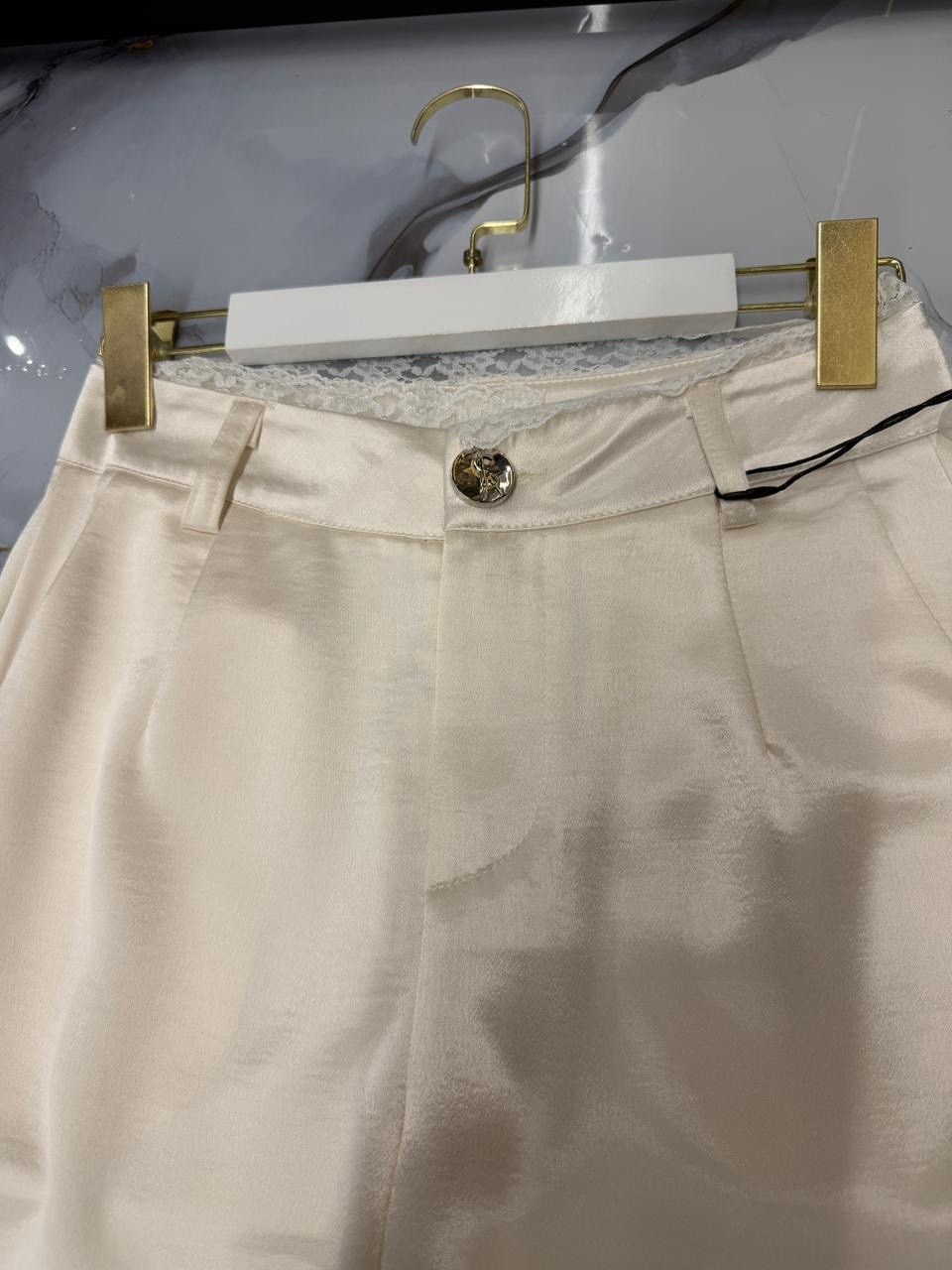 брюки прямые,брюки прямого кроя,элегантные брюки,брюки классические,прямые широкие брюки