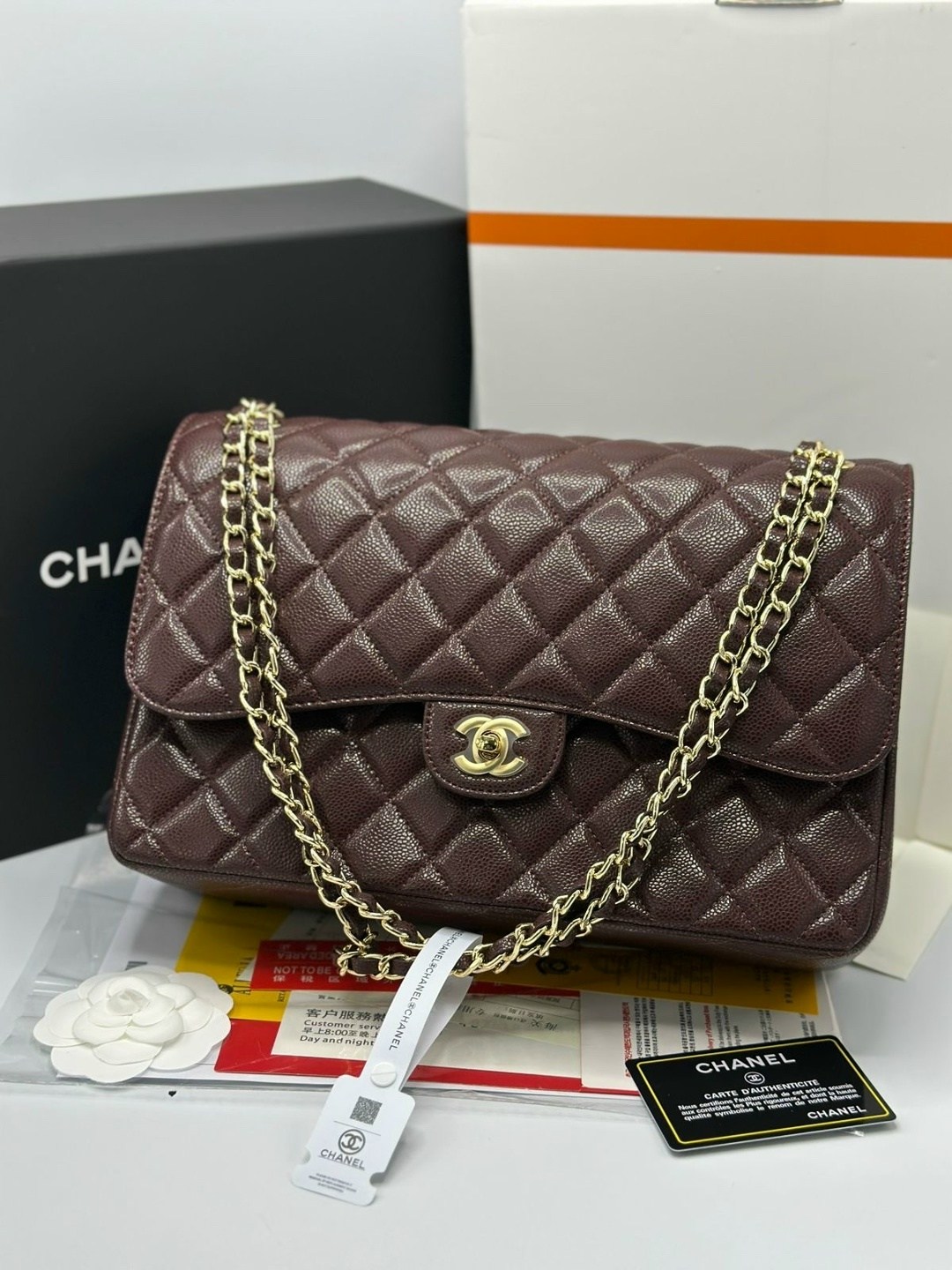 сумка шанель,chanel сумка,сумка chanel женская,сумка шанель chanel 2.55 flap бежевая с фурнитурой серебро,сумка шанель бежевая