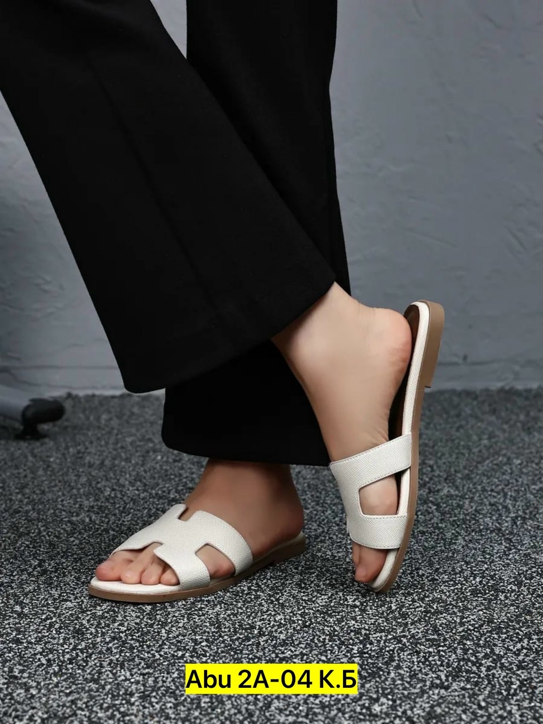 ,шлепки фенди женские,шлепанцы женские,шлепки гермес женские,эрмес тапочки женские