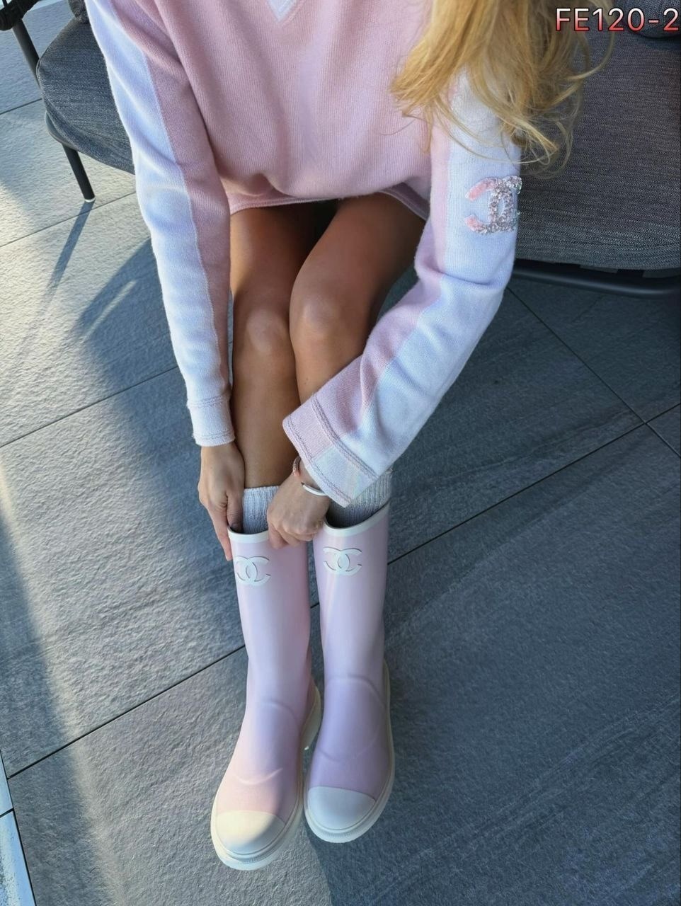 резиновые сапоги chanel,женские резиновые сапоги chanel,резиновые сапоги шанель,сапоги chanel,сапоги резиновые женские шанель