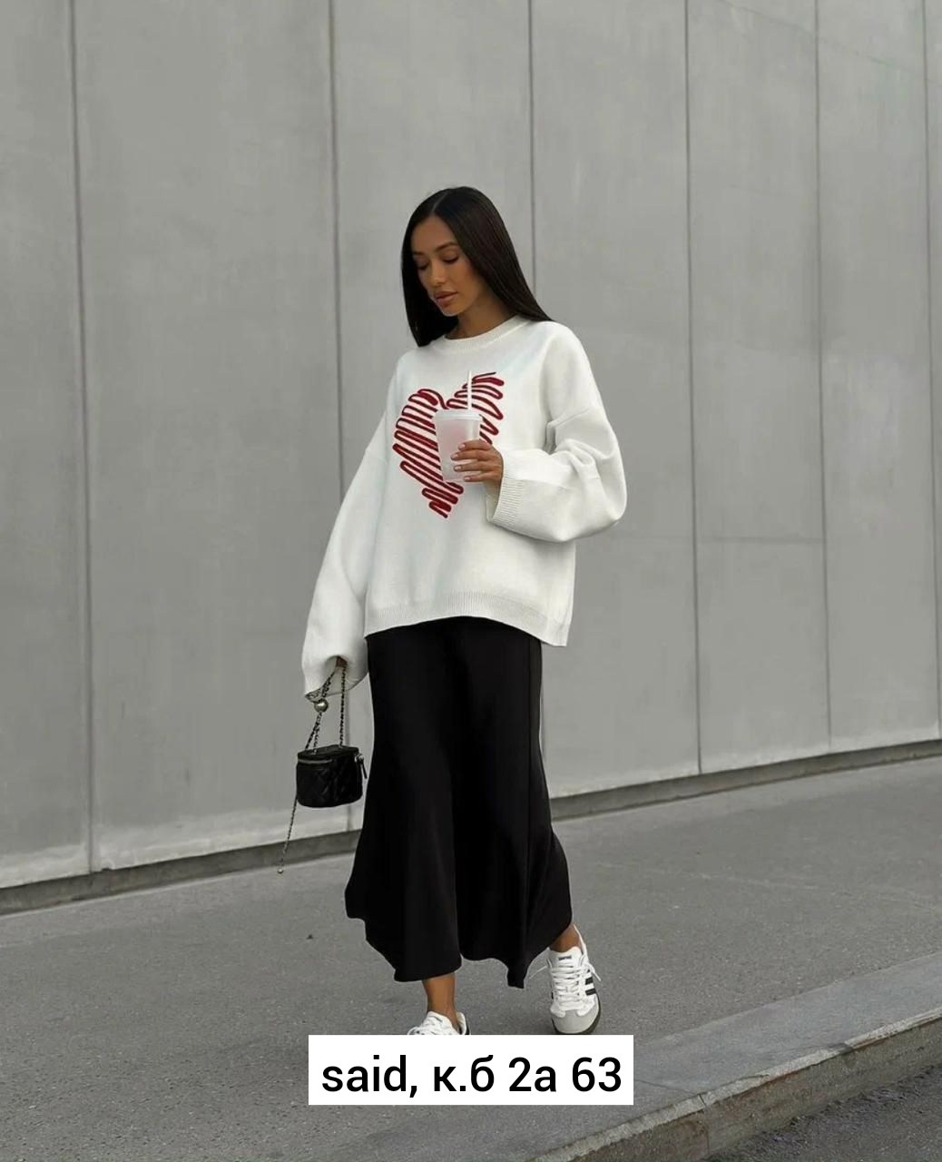 свитер женский оверсайз,свитер с сердечками оверсайз,джемпер оверсайз,кофта оверсайз,модные свитера