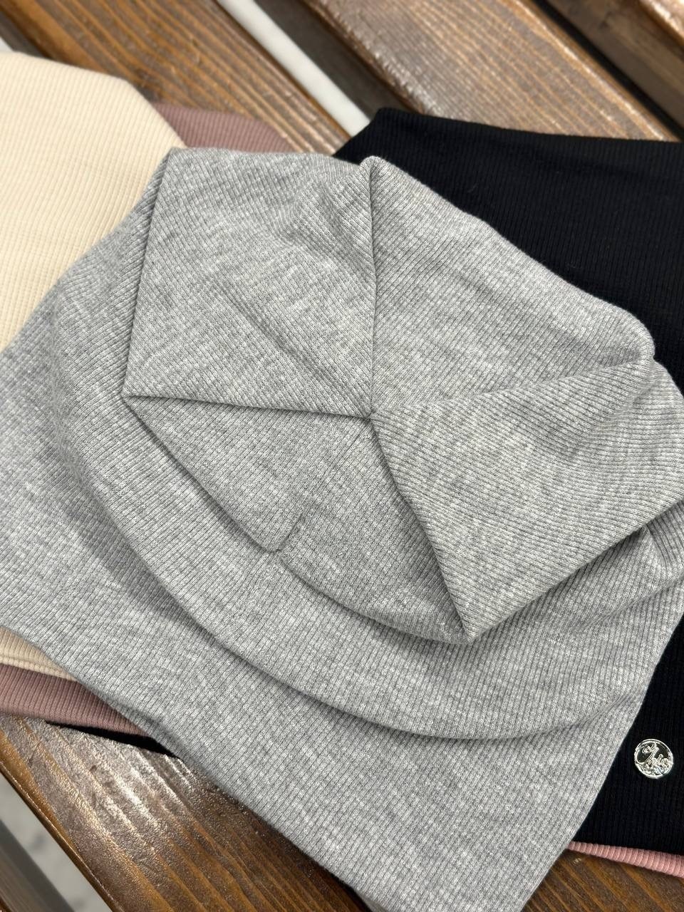 шапка женская,шапка бини женская,бежевая шапка,шапка бини,демисезонная шапка