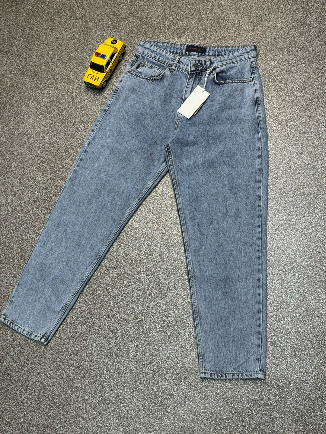 мужские джинсы,серые джинсы бананы,мужские джинсы бананы серые,джинсы бананы мужские,джинсы для мужчин