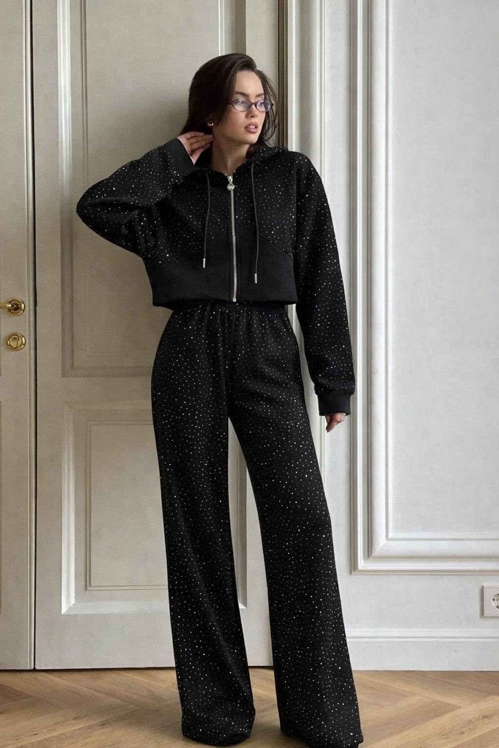 костюм женский,брюки со стразами,спортивный костюм со стразами,костюм женский модный мир,спортивный оверсайз костюм со стразами o.che 324106470