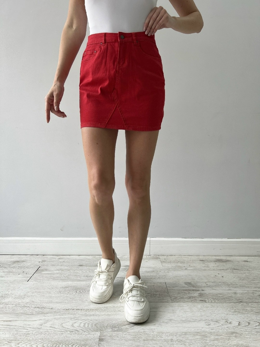 юбка женская красная,юбка мини,красная мини юбка,asos design denim mini skirt in red,красная юбка джинсовая