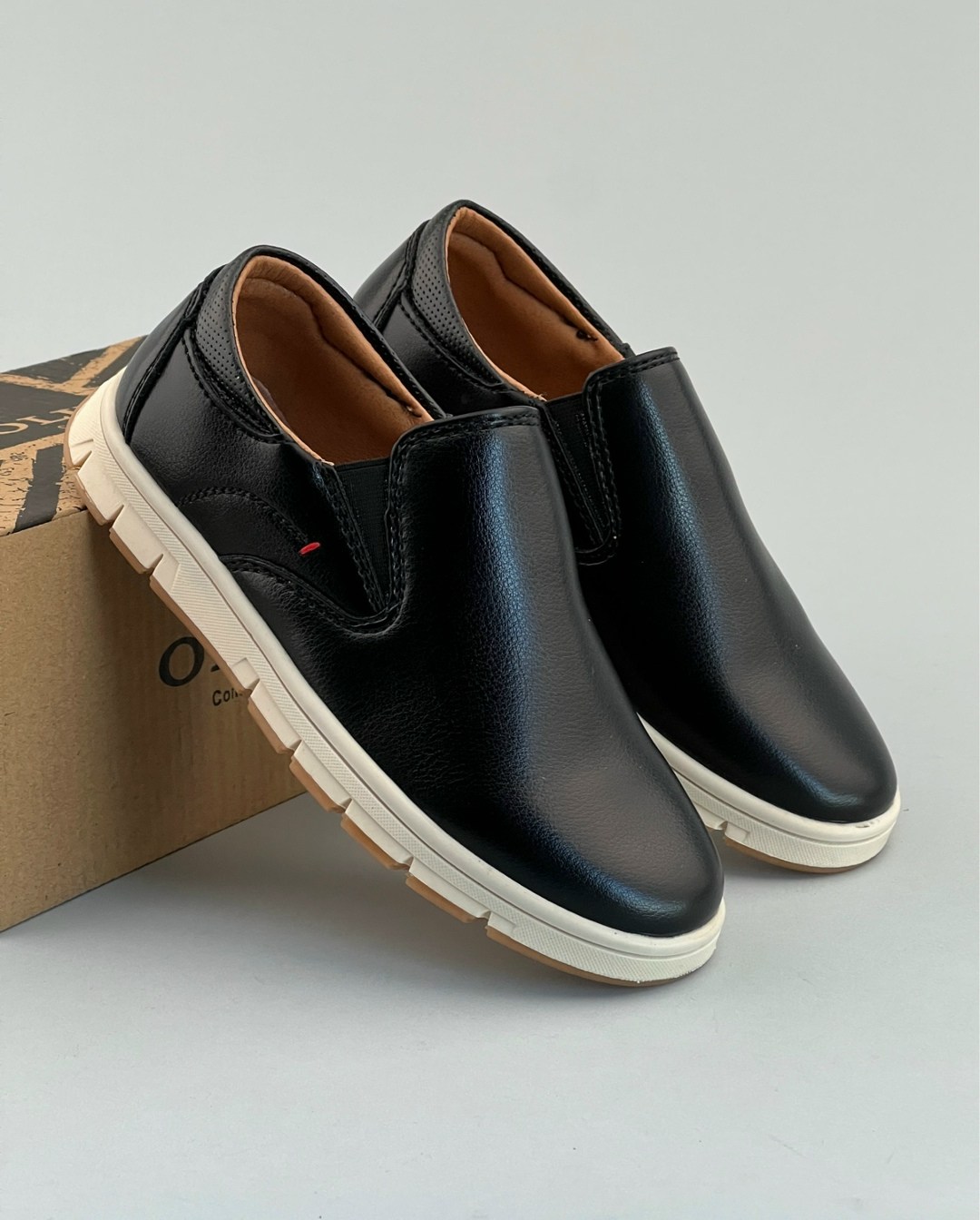 ,туфли для мальчика,обуви,мокасины ,школьные туфли для мальчика