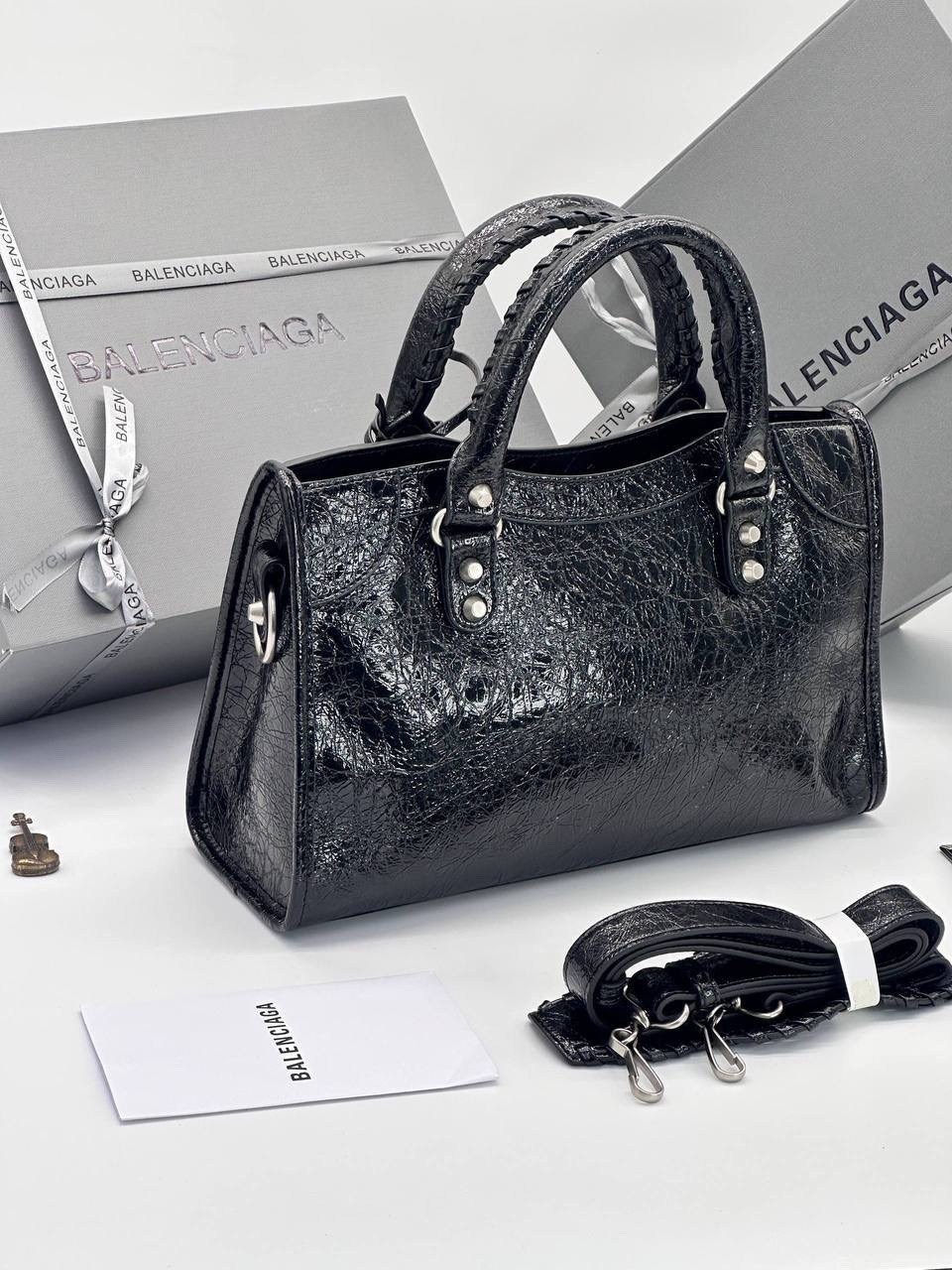 сумки balenciaga,сумка баленсиага классика,сумка balenciaga neo classic city,сумка balenciaga neo classic черный,женская сумка balenciaga classic черная