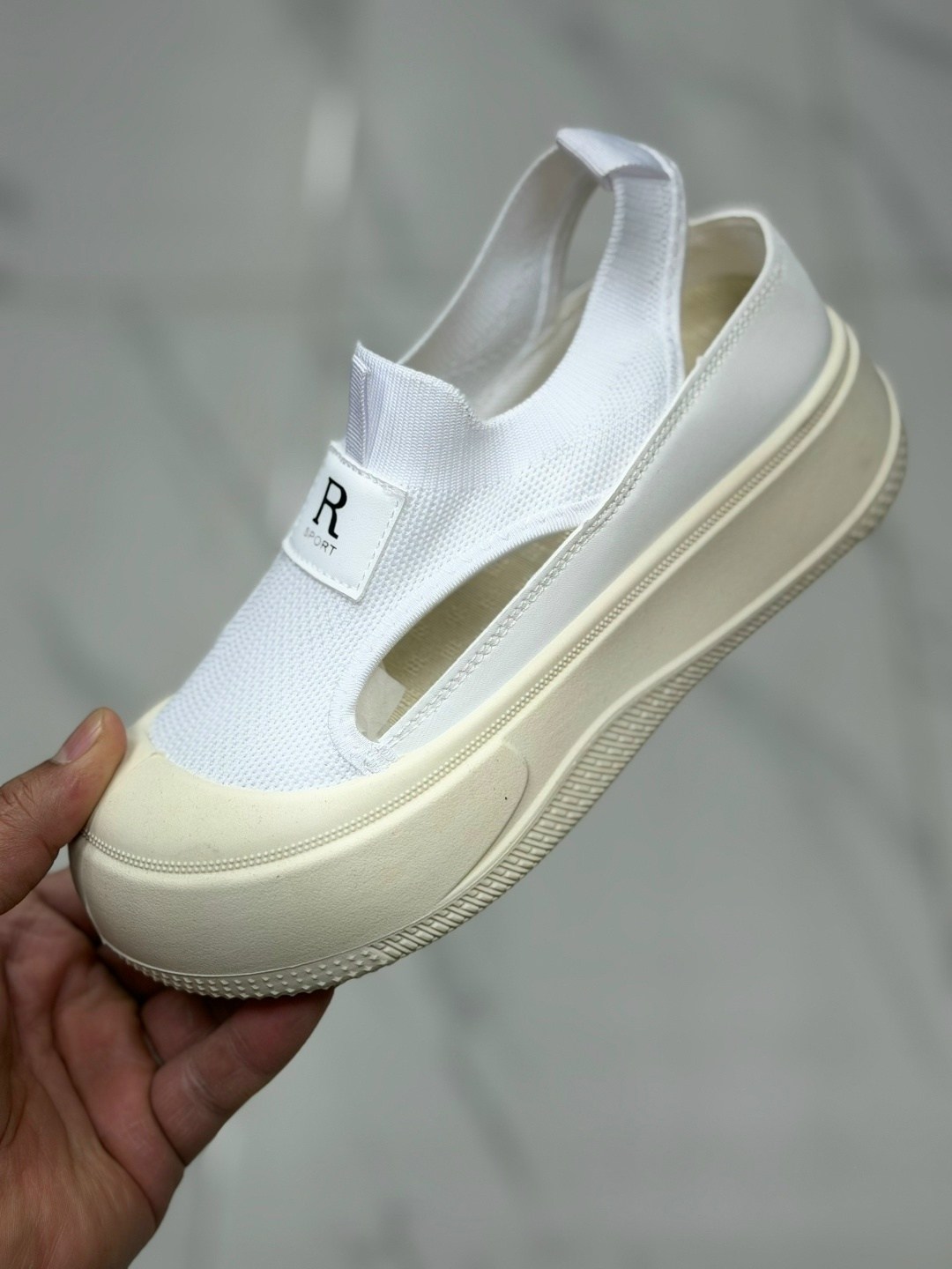 ,женская ,женские босоножки,женские кроссовки,повседневная