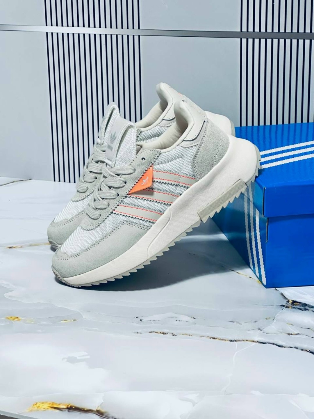 кроссовки adidas,кроссовки женские adidas,кроссовки adidas originals retropy,кроссовки adidas originals retropy f2,кроссовки adidas retropy