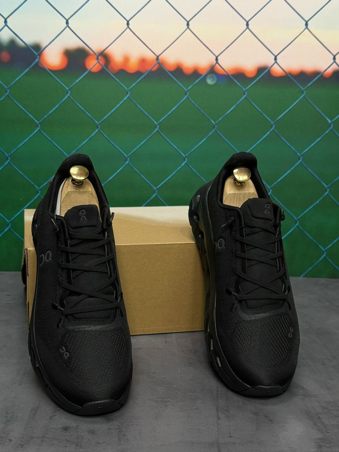 кроссовки,черные кроссовки,кроссовки cпортивные,мужские кроссовки,оригинальные кроссовки