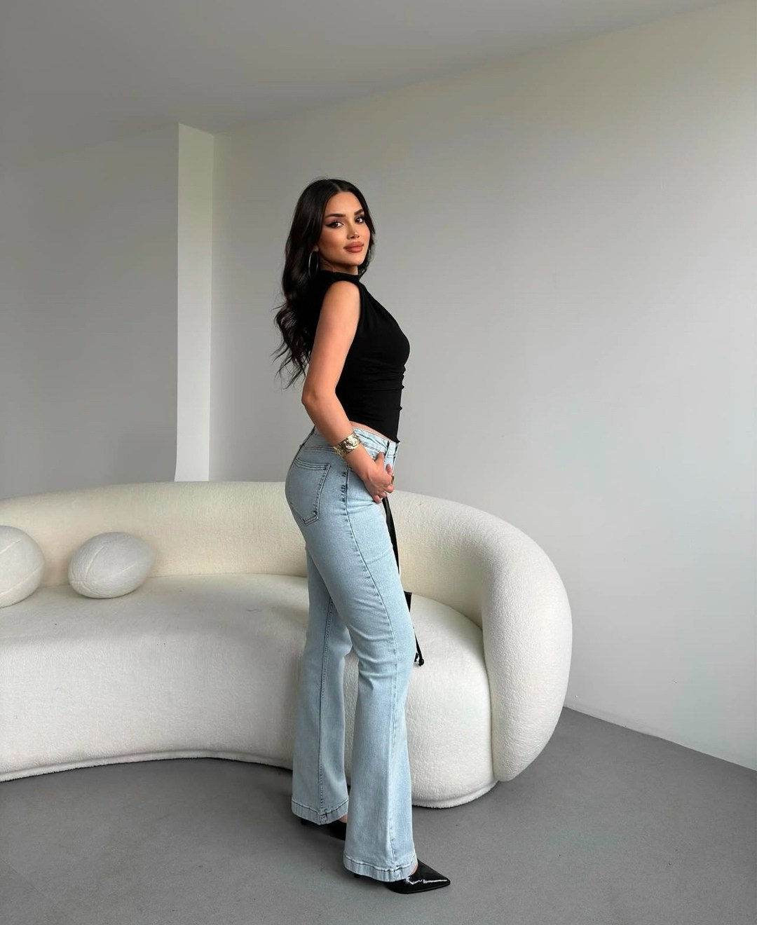 одежда джинсы,женские джинсы,брюки джинсы,джинсах,джинсы модные