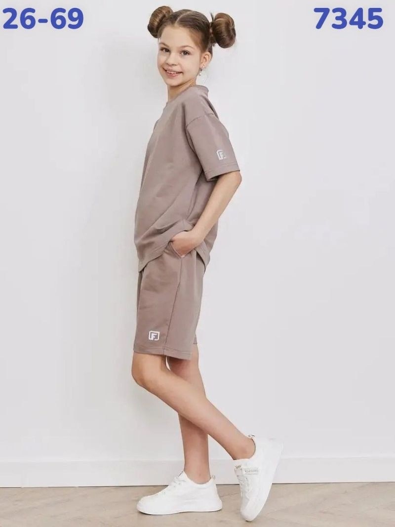 стильный детский костюм,костюм для подростка,комплект костюм,одежда для подростка,комплект одежды