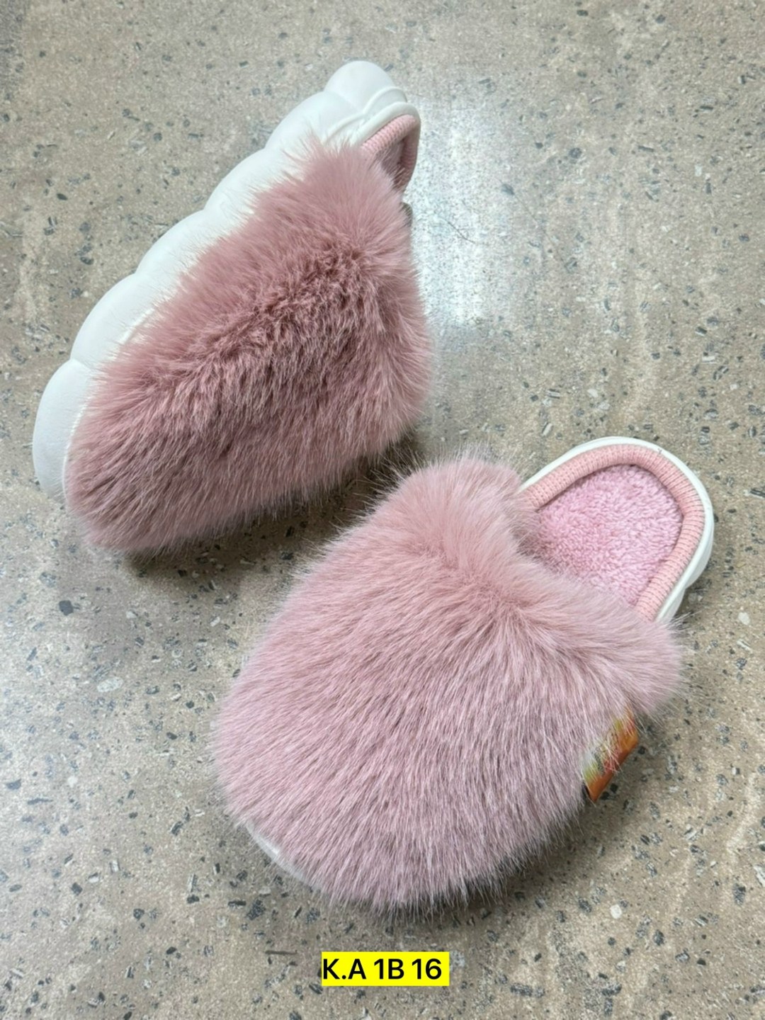 тапочки меховые домашние,домашние пушистые тапочки,тапочки домашние женские мягкие,домашние тапочки женские,меховые тапочки