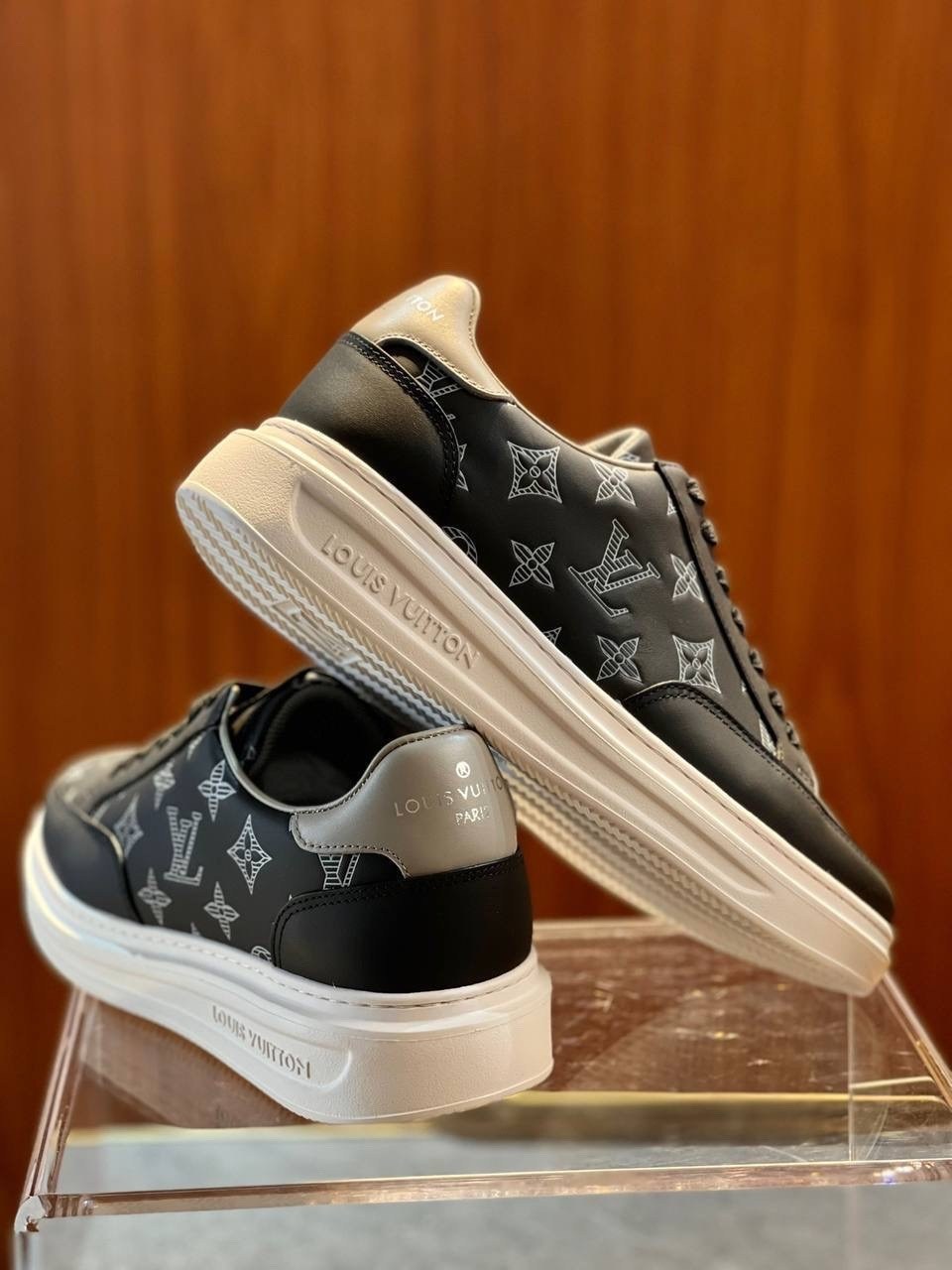 мужские кроссовки louis vuitton,мужские кроссовки louis vuitton beverly hills,louis vuitton beverly hills кроссовки louis vuitton серые,louis vuitton кеды,кроссовки луи виттон мужские оригинал