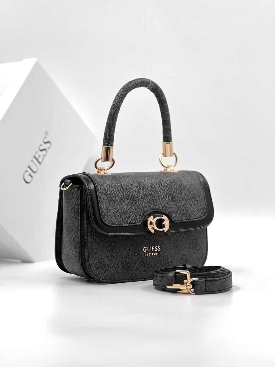 сумка guess,сумка женская guess,сумка guess черный,guess сумка на плечо,сумка кросс-боди guess