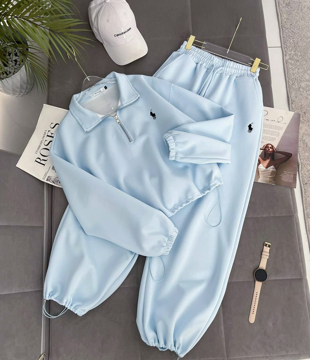 спортивные костюмы женские,костюм женский белый,спортивная одежда женская,спортивный костюм,кофта поло