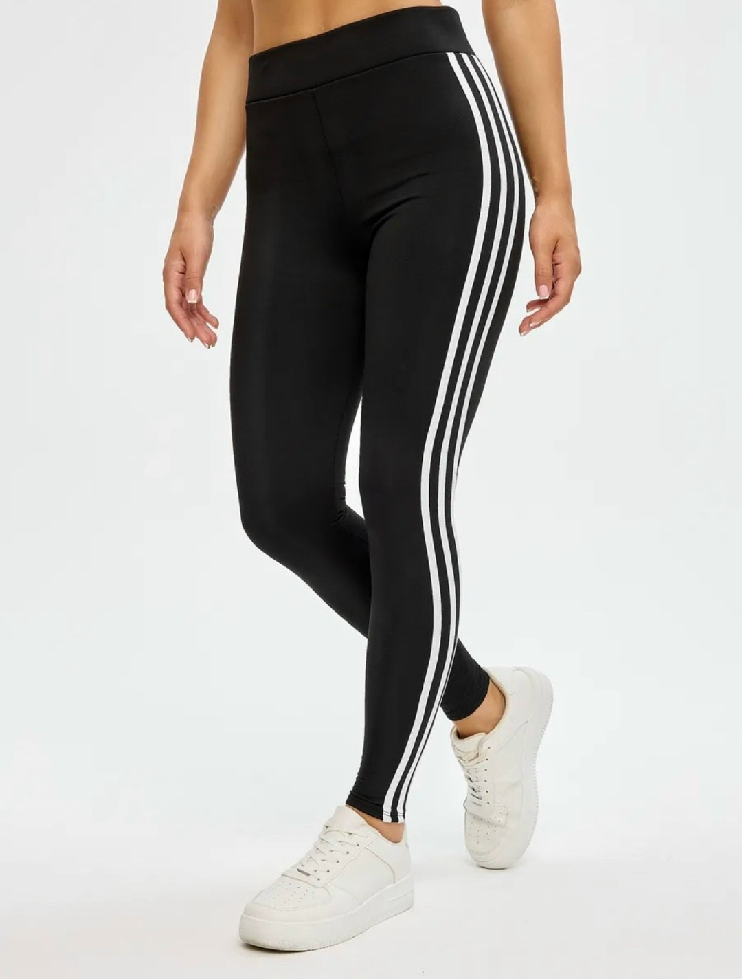 лосины женские,бриджи женские спортивные,легинсы короткие на девушке,спортивные лосины женские,женские леггинсы