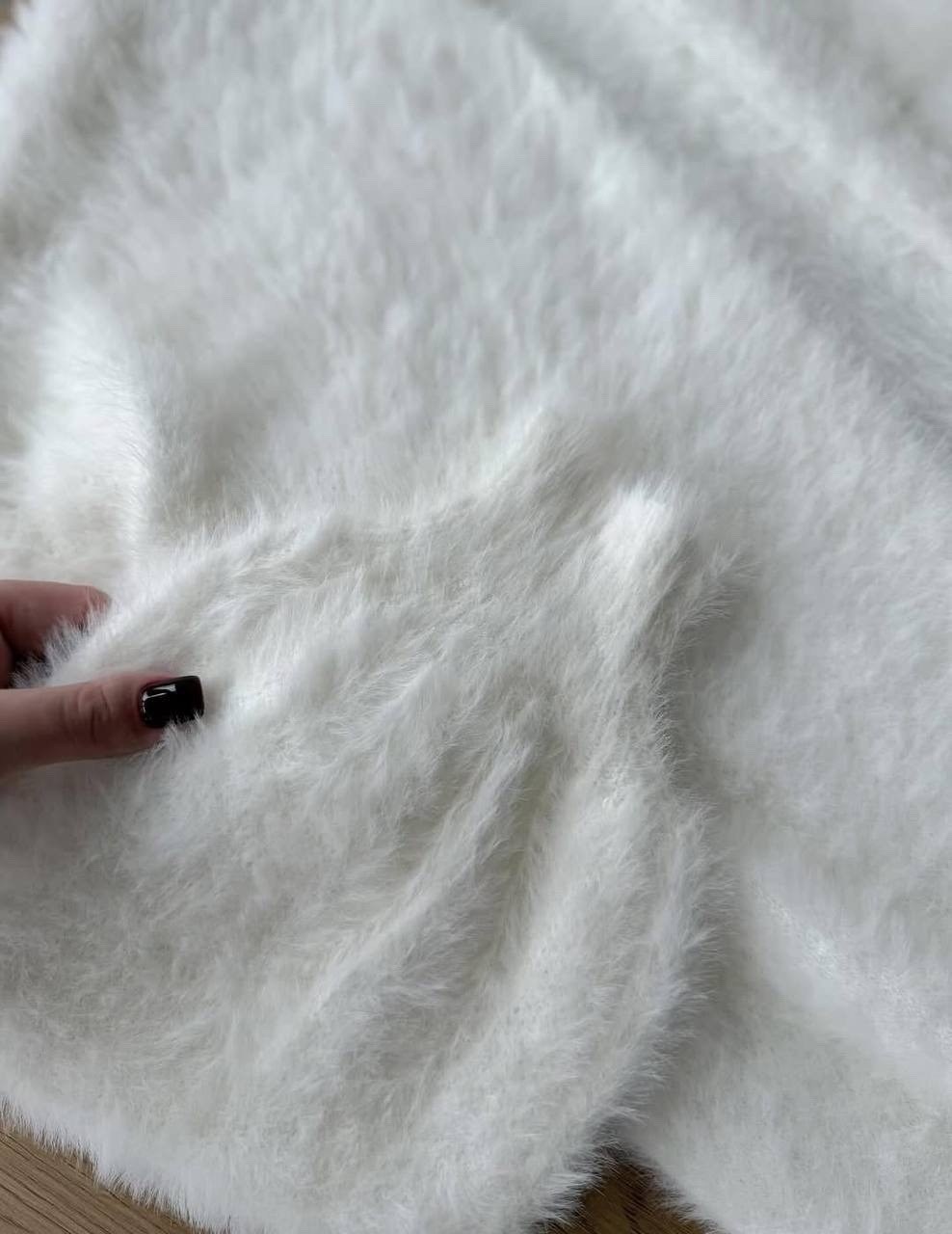 пушистая кофта,пушистый кардиган,белая пушистая кофта,джемпер из мохера на шелке женский вязаный белый прозрачный,кардиган ангора