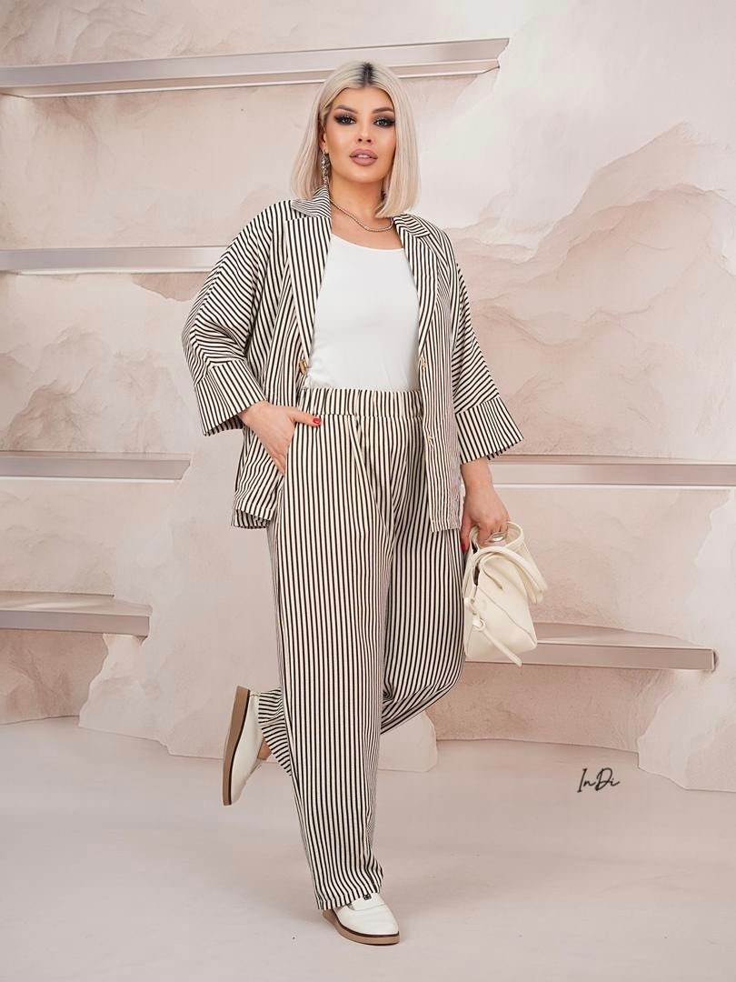 брючный костюм,модные брючные костюмы,женские костюмы брючные,брючные костюмы для женщин,элегантный брючный костюм