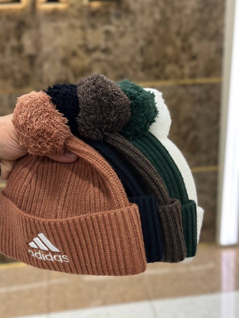 шапка бини мужская адидас,шапка адидас,шапка adidas,шапка с помпоном мужская adidas,шапка мужская адидас оригинал