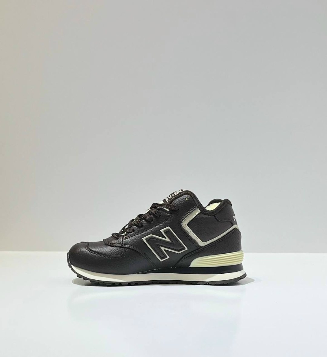 кроссовки new balance 574 зимние,кроссовки new balance 574 высокие зимние кожаные,кроссовки new balance 574,кроссовки new balance 574 на меху,кроссовки женские зимние new balance 574 wh574mi2/b