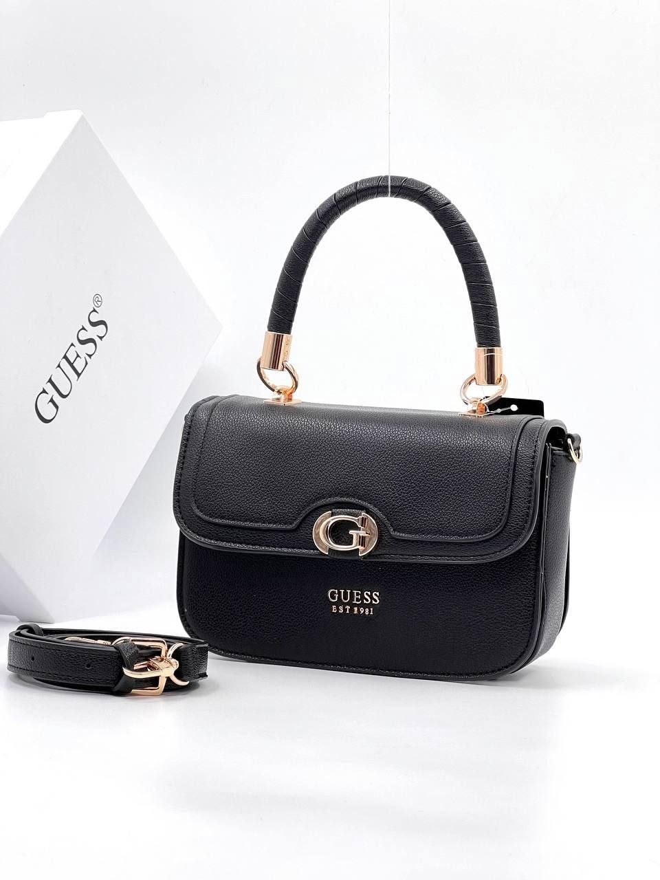 сумка guess,сумка женская guess,сумка guess черный,guess сумка на плечо,сумка кросс-боди guess