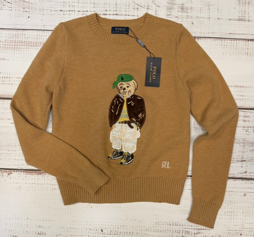 вязаные свитера,свитер с рисунком,свитер,джемпер,джемпер с мишкой