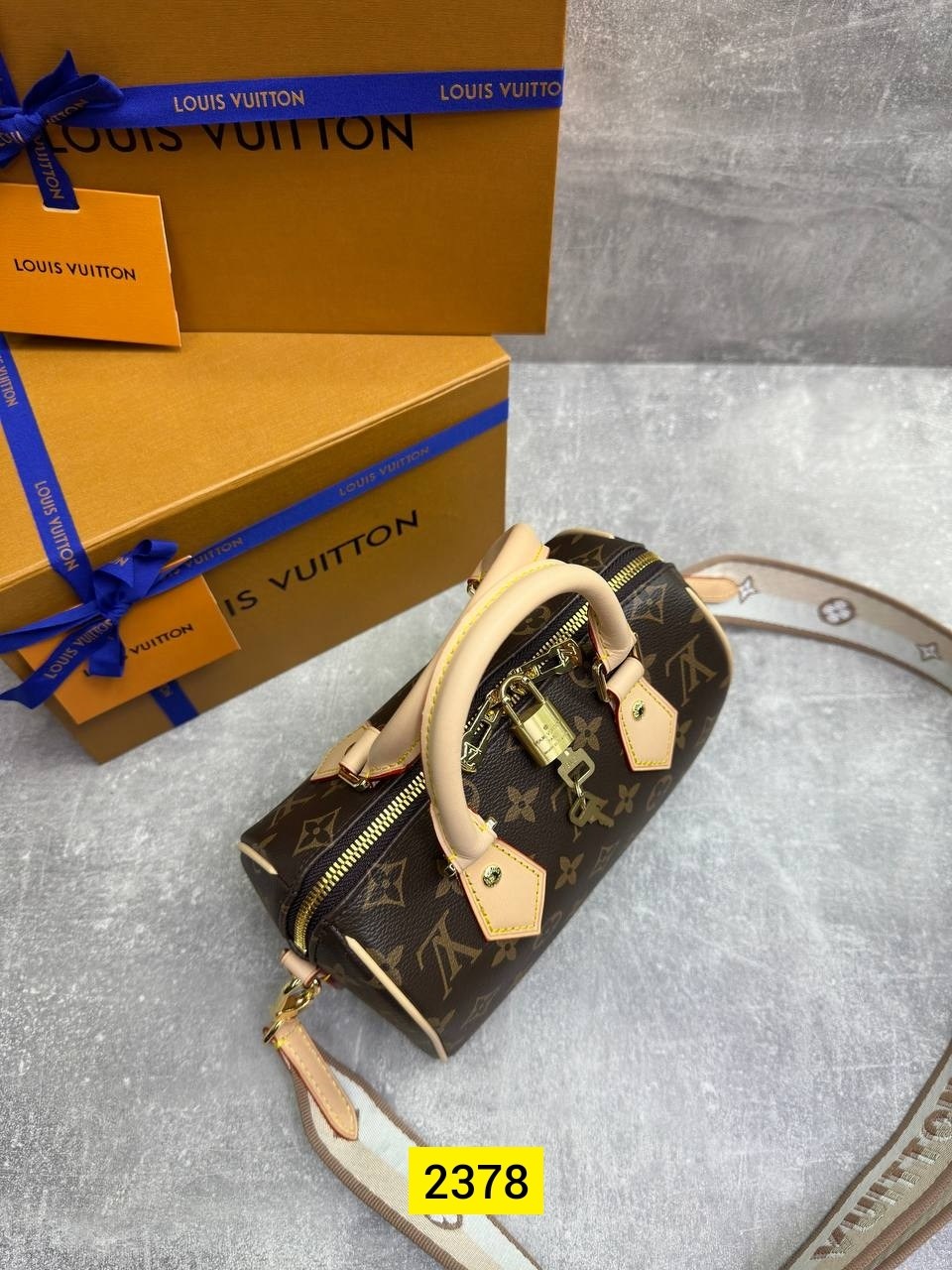сумка женская louis vuitton,сумка louis vuitton,сумка louis vuitton speedy 20 с плечевым ремнем,louis vuitton сумка на плечо,сумка louis vuitton speedy 20
