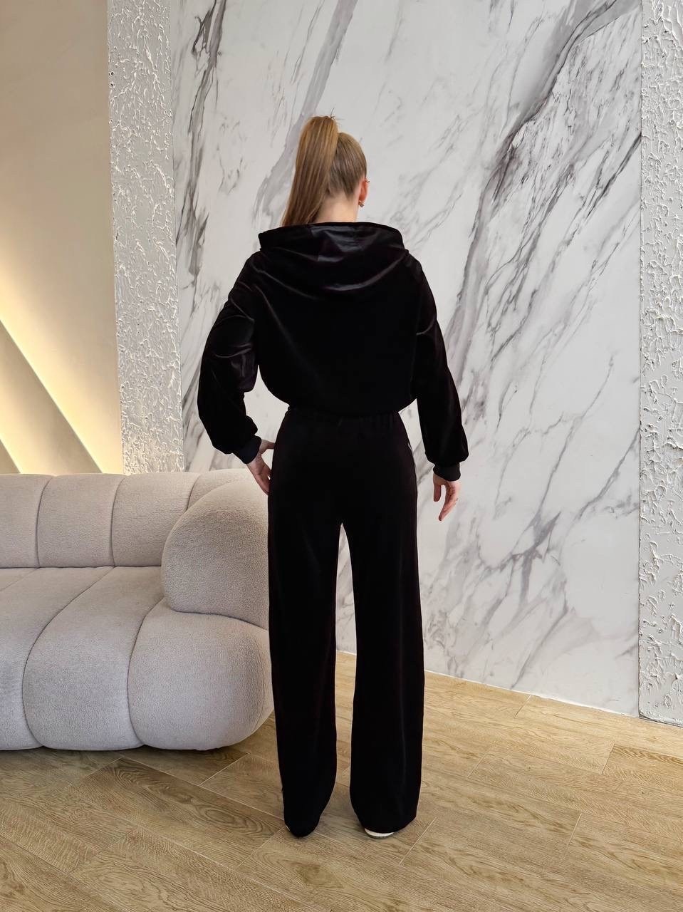 велюровый спортивный костюм,женский велюровый спортивный костюм,костюм женский велюровый,велюровый костюм,велюровый спортивный костюм женски