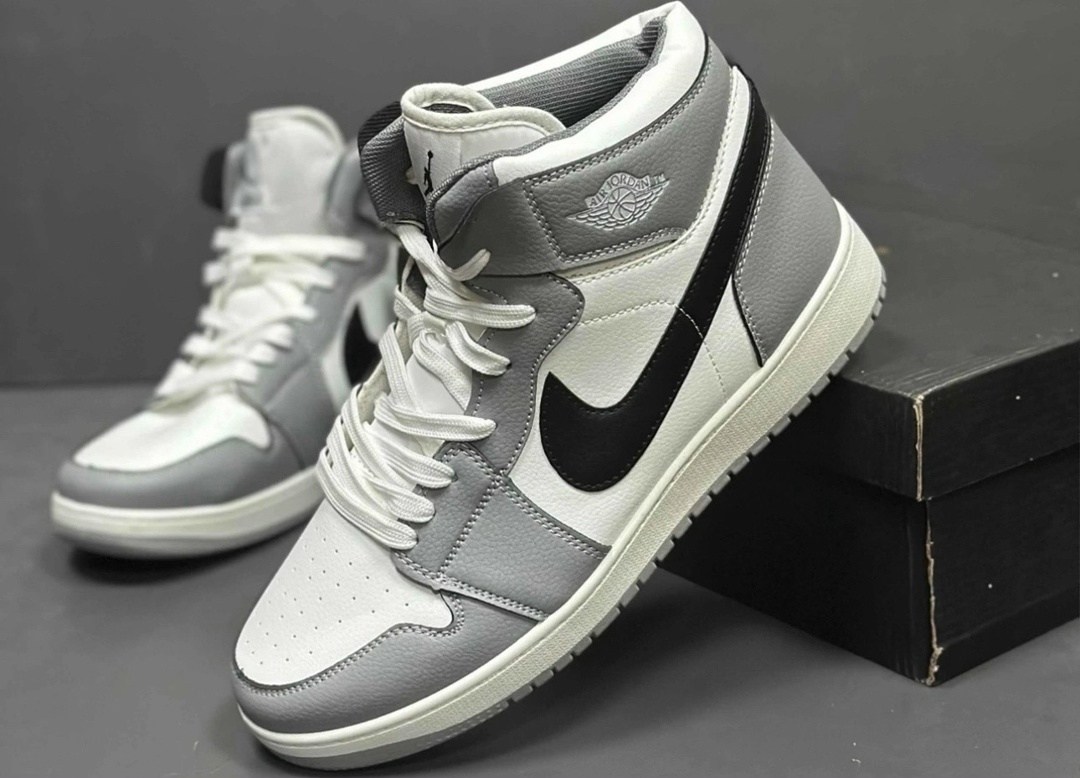 air jordan 1 mid light smoke grey,nike air jordan 1 mid smoke grey light,кроссовки nike air jordan retro 1,nike air jordan 1 mid,nike air jordan 1