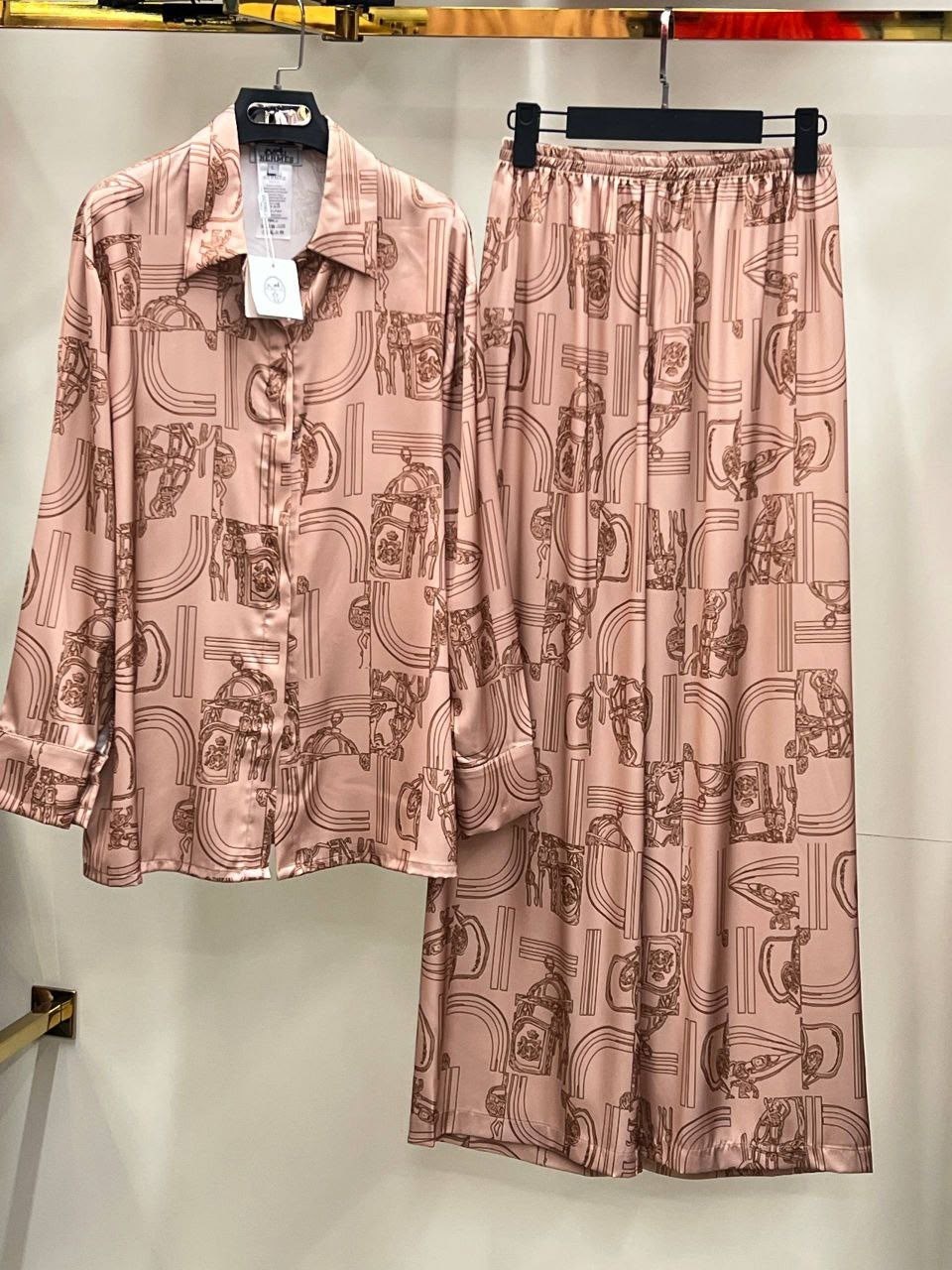 пижама женская,пижамные костюмы,женские костюмы,костюм с брюками,шелковый костюм