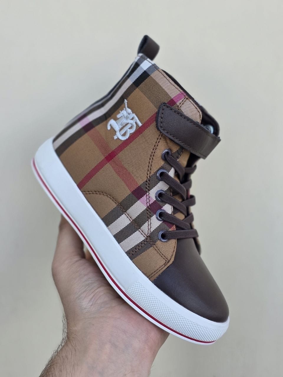 кроссовки burberry,кеды burberry,кеды берберри,,барбери детская