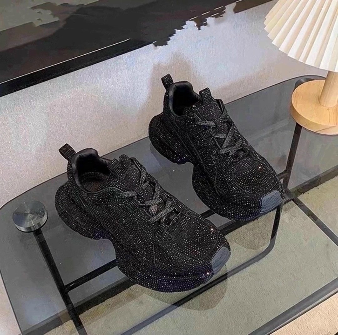 ,кроссовки adidas yeezy boost 350,кроссовки adidas yeezy boost,кроссовки замша,balenciaga кроссовки женские