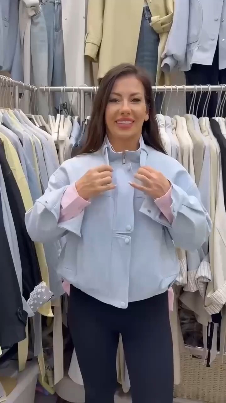 стильная куртка,куртка женская,куртка бомбер,повседневная куртка,куртка модная