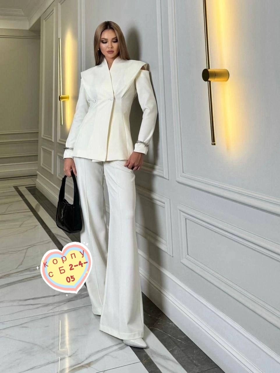 брючный костюм женский,костюм брючный,белый костюм,костюм,костюм женский классический