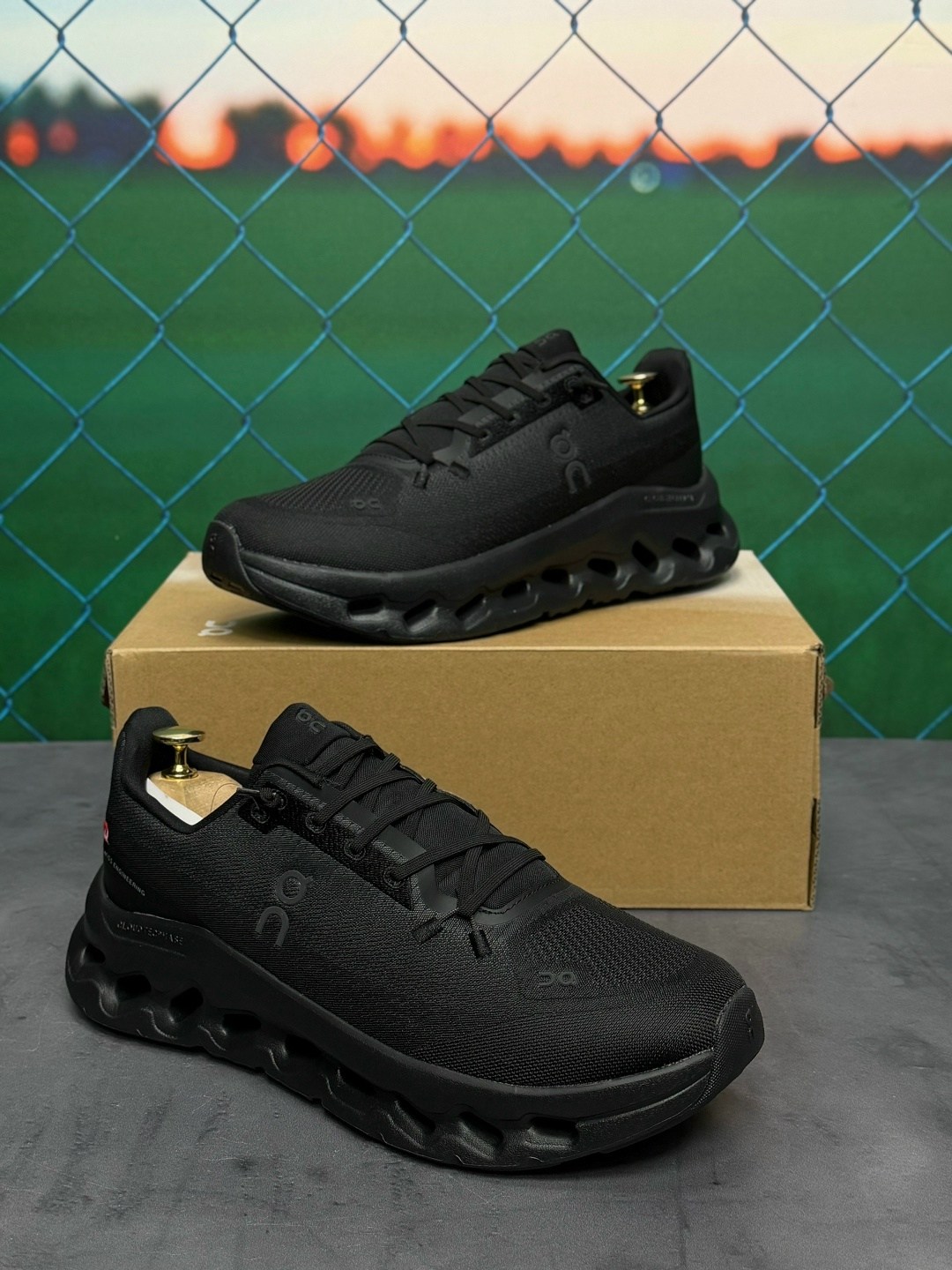 кроссовки,черные кроссовки,кроссовки cпортивные,мужские кроссовки,оригинальные кроссовки