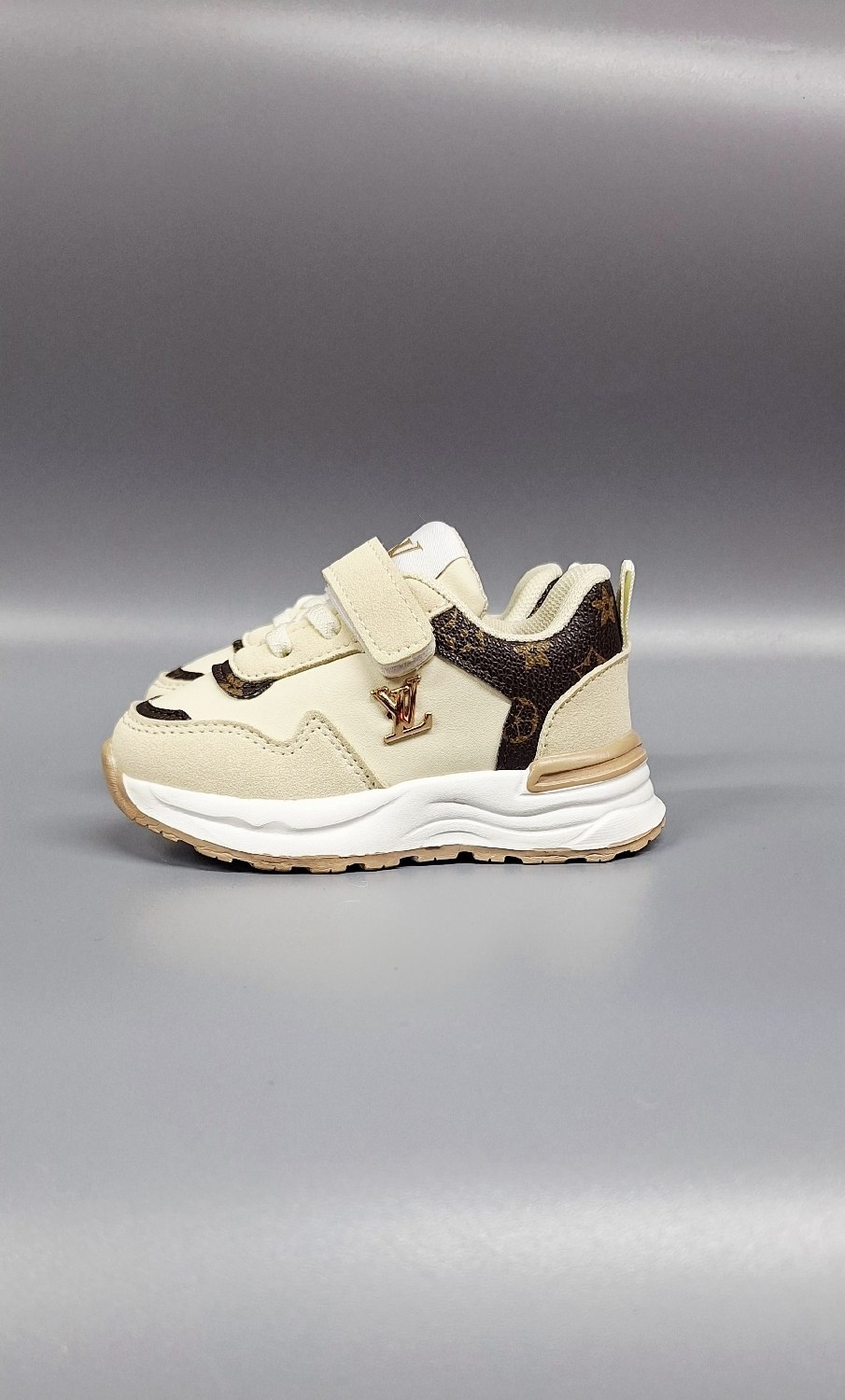 детские кроссовки,,детская ,кроссовка детская,кроссовки для детей