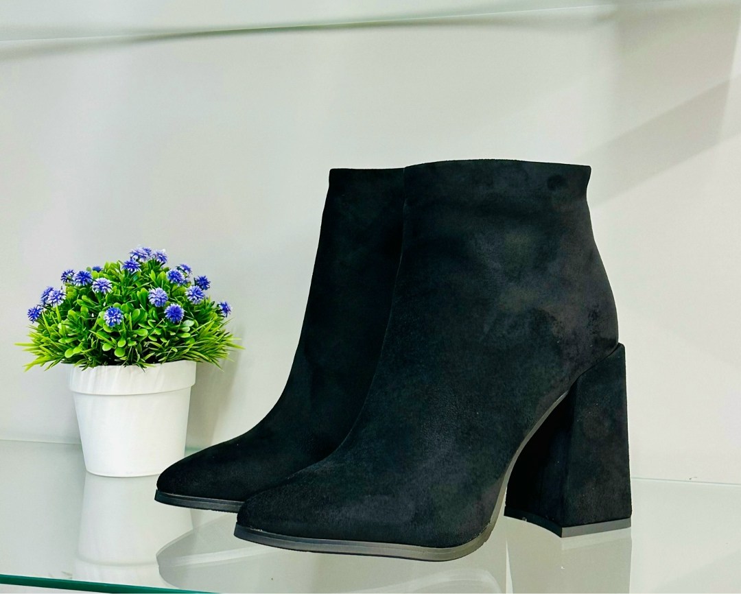 ,ботильоны женские деми черные замшевые на высоком каблуке,ботильоны женские,ботильоны,ботильоны на каблуке евромех замшевые