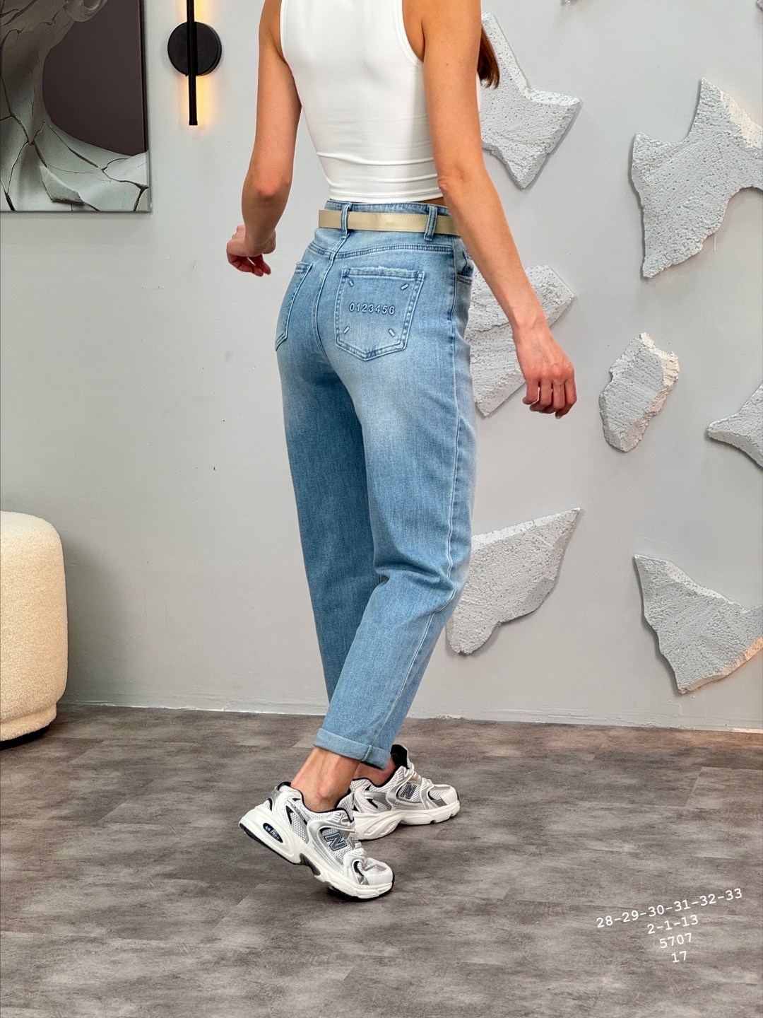 женские джинсы,джинсы мом женские,бананы джинсы женские,голубые джинсы,джинсы мом