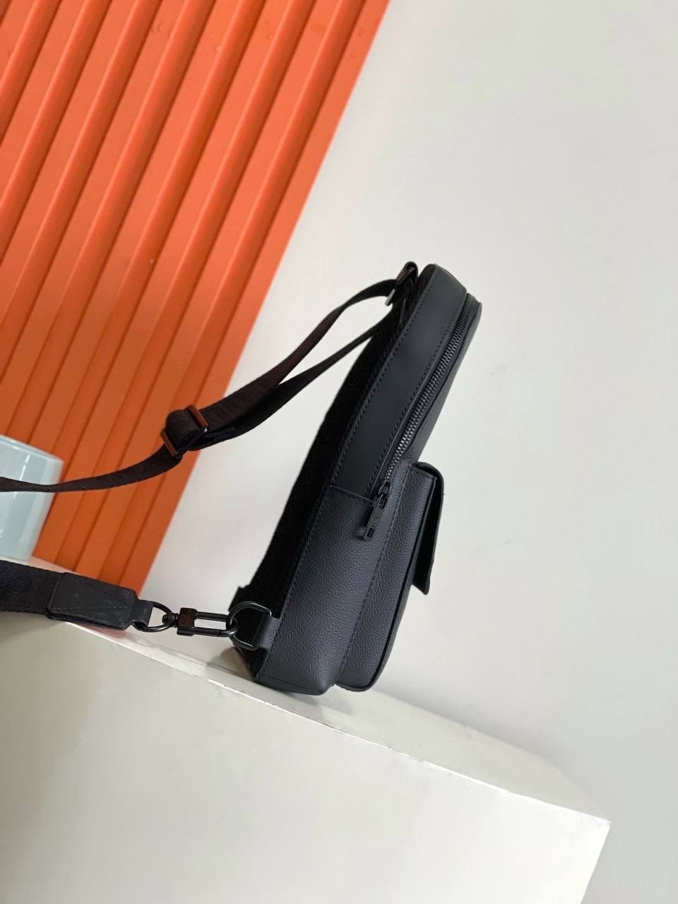 сумка слинг louis vuitton,cумка louis vuitton,louis vuitton мужская сумка через плечо,сумка мужская louis vuitton,рюкзак louis vuitton